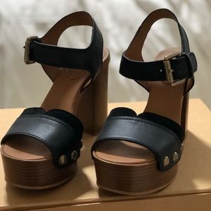 See by Chloe Saya Tall Clog Sandals Sz 35